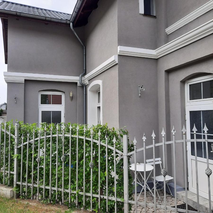 Apartamenty Wikoli Miedzyzdroje Exterior photo